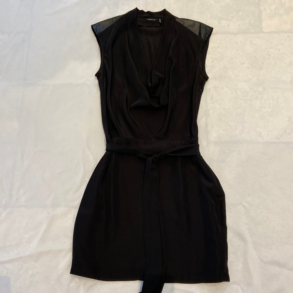 guess black dress